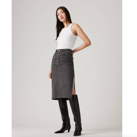 NWT Levi's Side Slit Midi Skirt - Size 24 - Picture 2 of 5